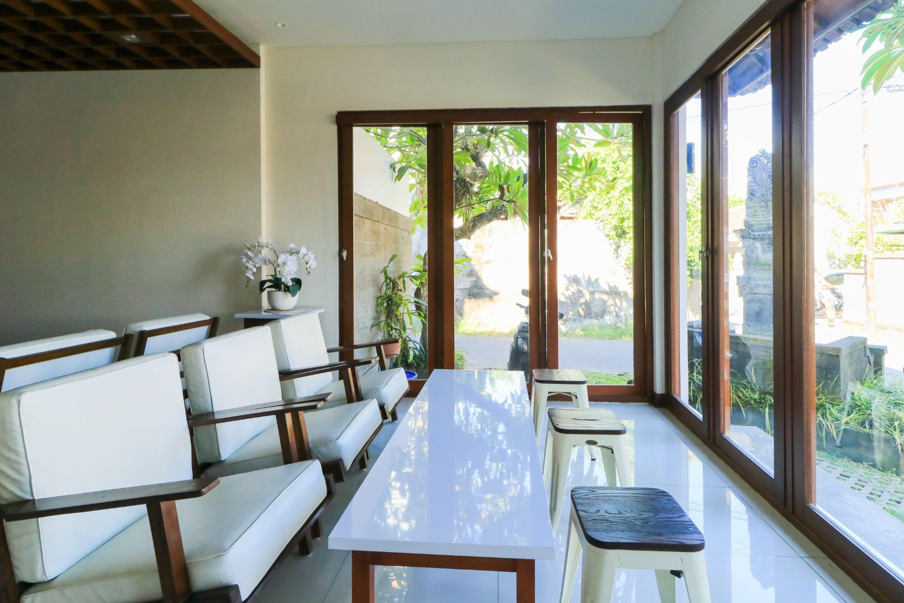 Kak Garden Inn Kuta Lombok Buitenkant foto